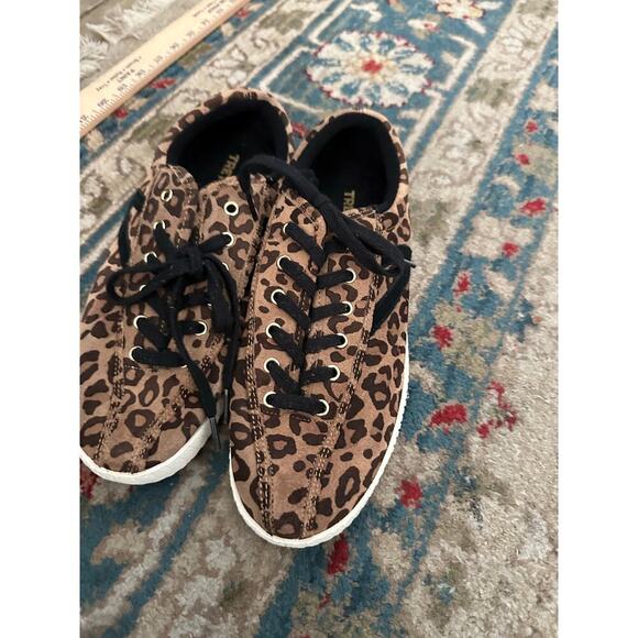 Tretorn Womens Brown Leopard Print Leather Sneaker Shoes Size 8.5 - Picture 5 of 9